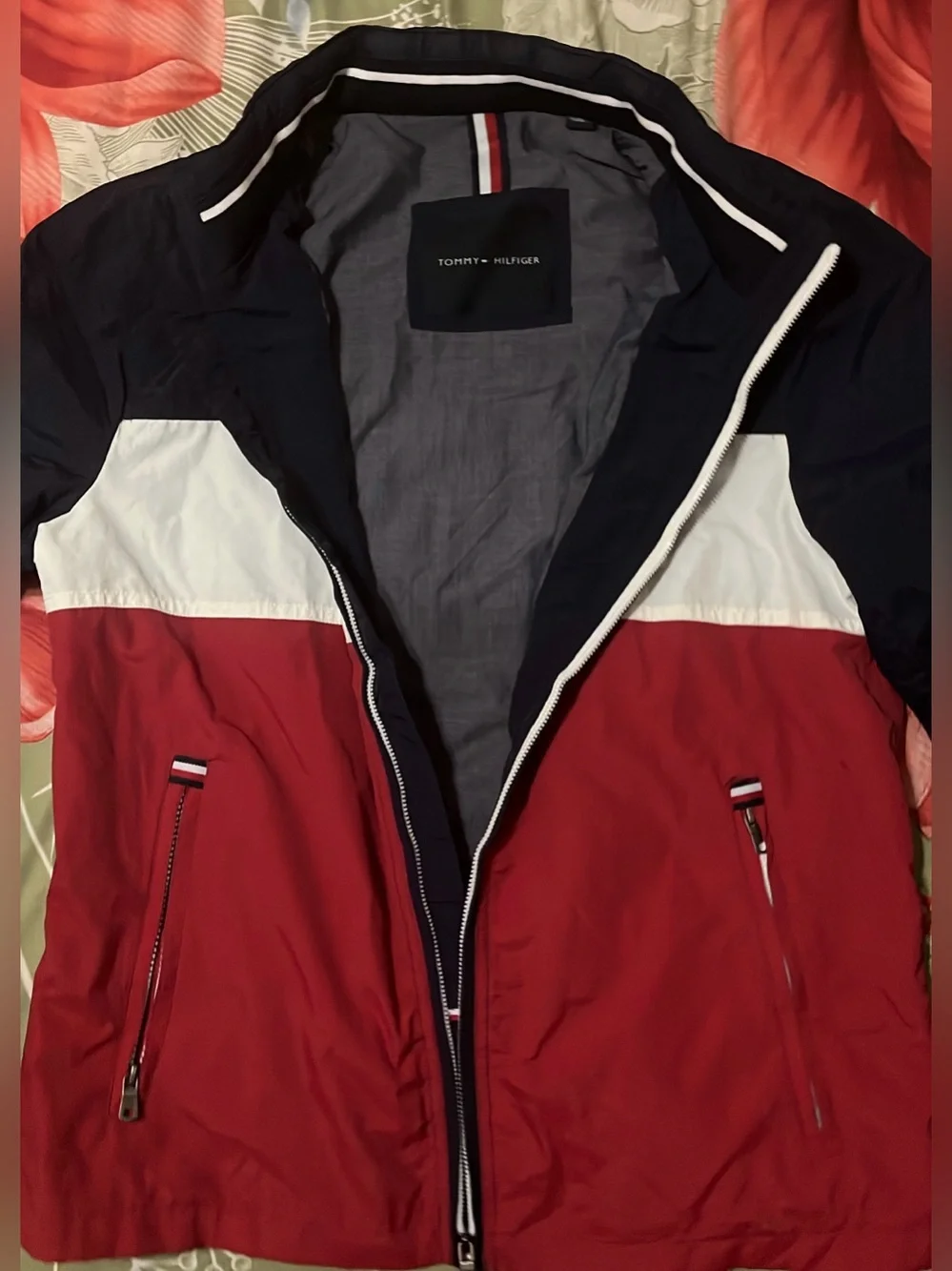 Tommy Hilfiger Color Block Taslan Nylon Jacket Men’s M Navy White Red